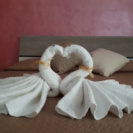Le Tre Gemme Apartment *